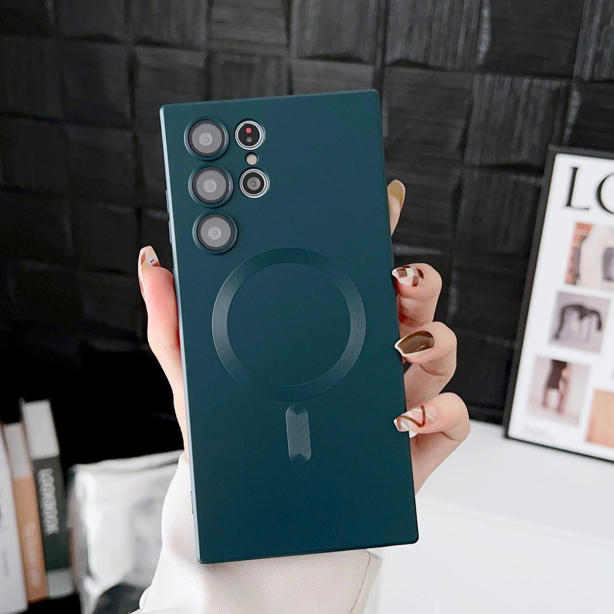 Luxury Magnetic Wireless Charging Matte Case For Samsung Galaxy S25 S24 S23 S 25 24 Ultra Plus Cases Shockproof Soft Phone Cover