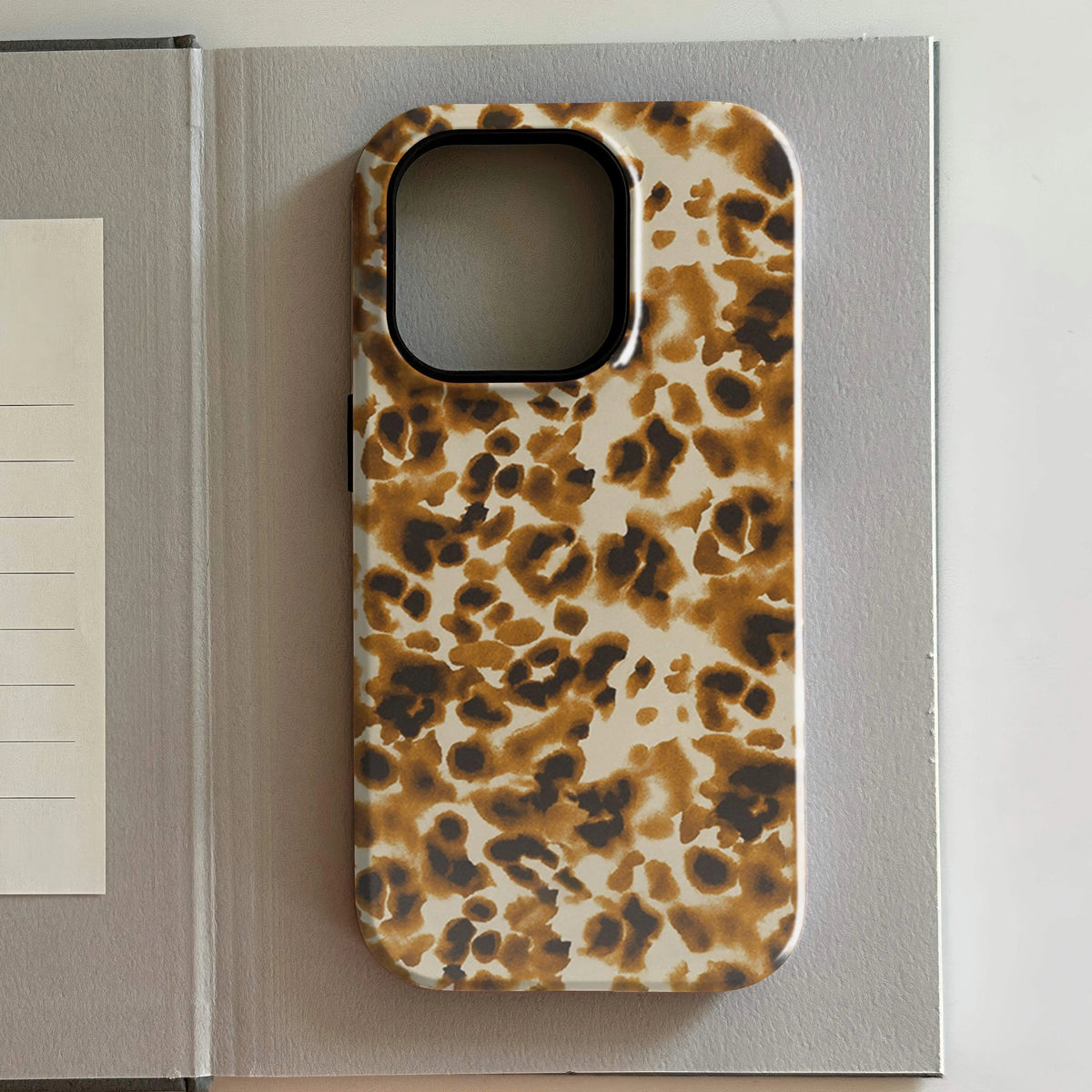 luxury Ins Berry Dot Hot Phone Case for iPhone 17 16 15 14 13 12 11 X XS XR XSMAX 7 8 Air Pro Max Plus Luxury Double-layer Cover