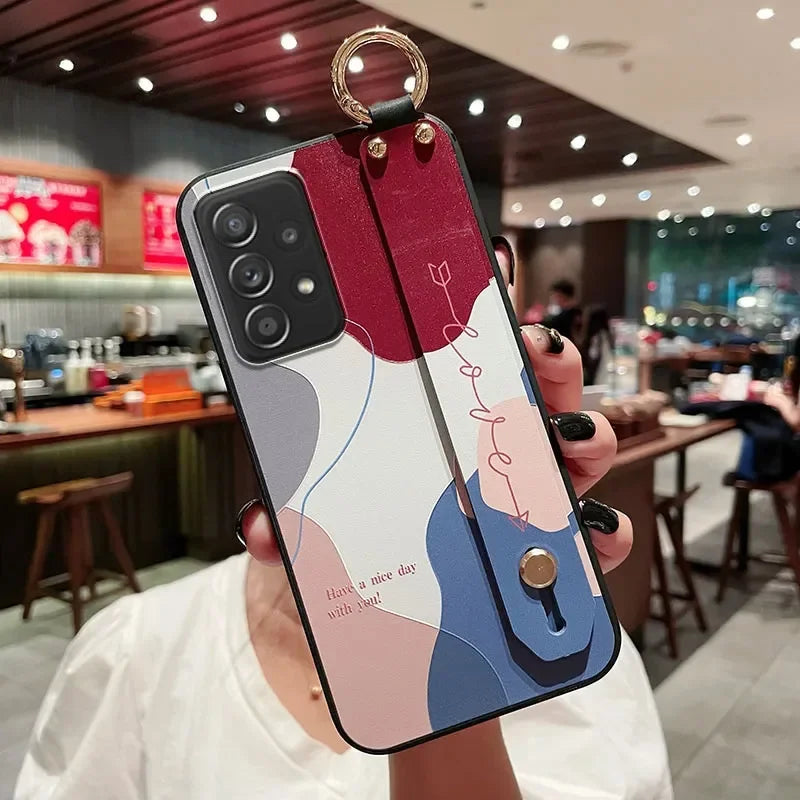 Wrist Strap Case For Samsung S25 Plus Ultra S24 FE A06 17 07 16 36 26 56 15 25 35 55 Vintage Flower Soft Phone Holder Case Cover